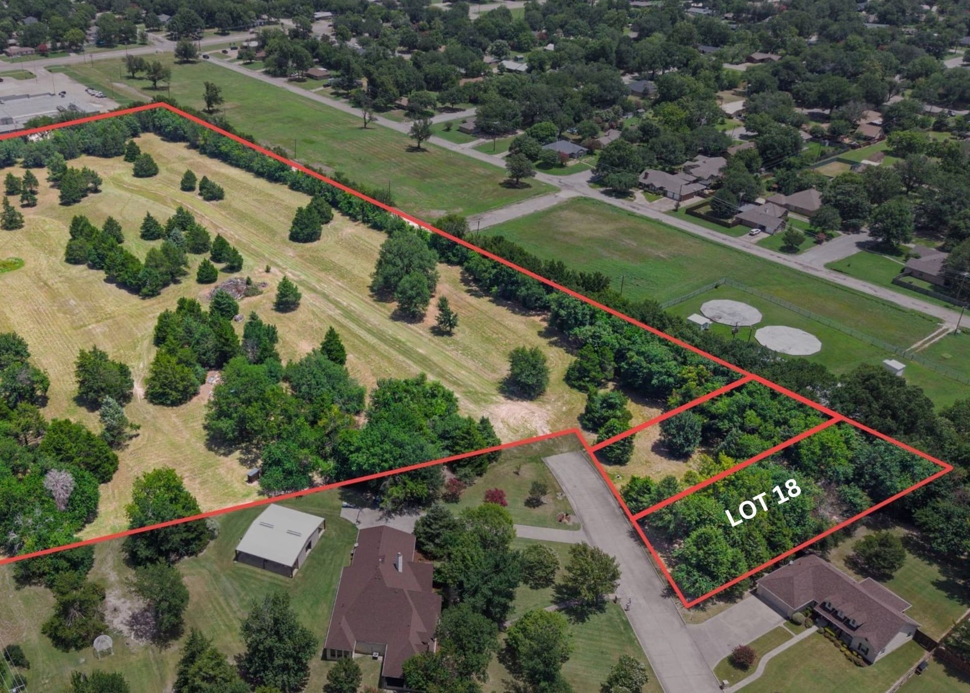 0.5 acres in Hunt County
