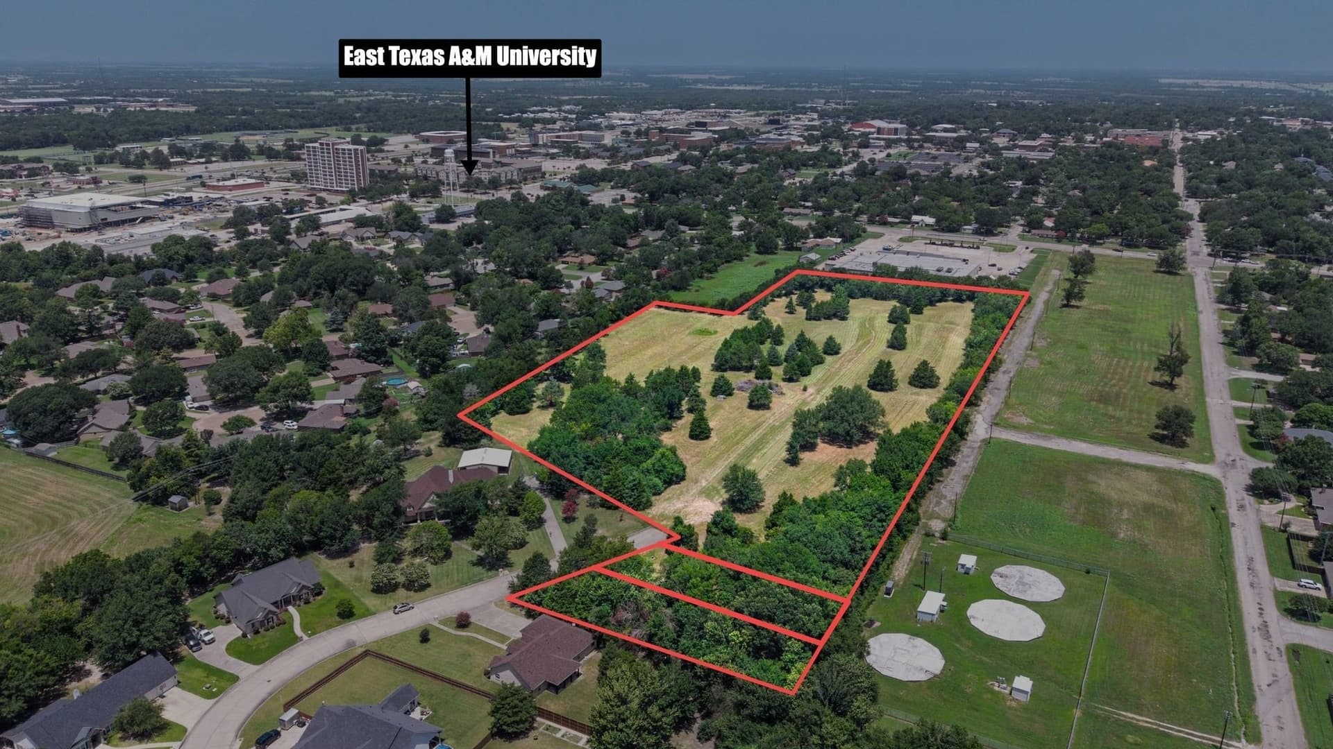 0.5 acres in Hunt County - photo 2