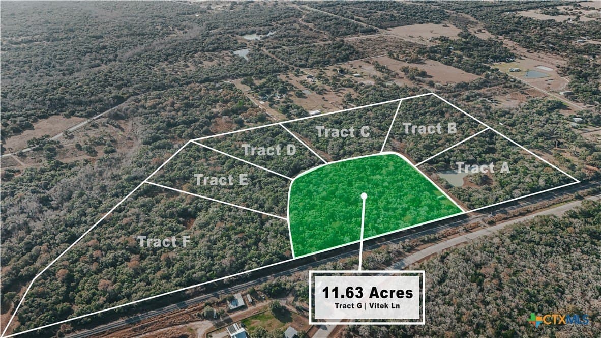 11.68 acres in Victoria County