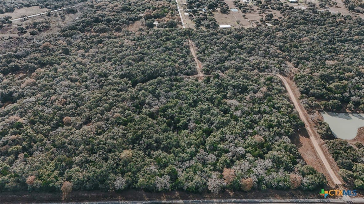 11.68 acres in Victoria County - photo 17