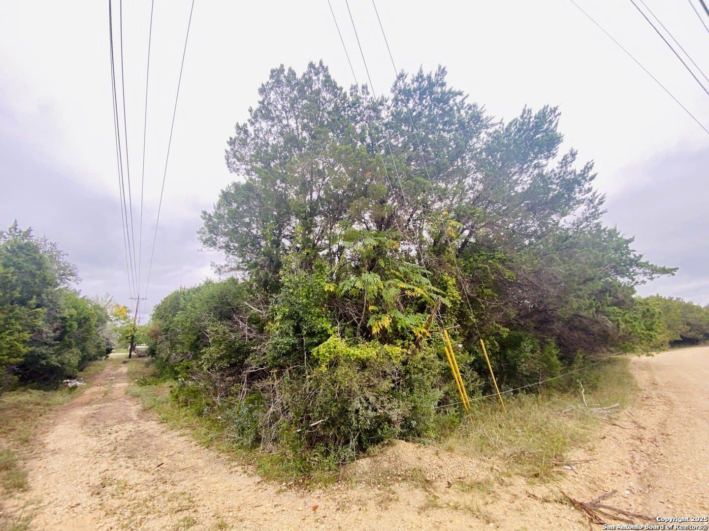 0.29 acres in Bandera County - photo 8