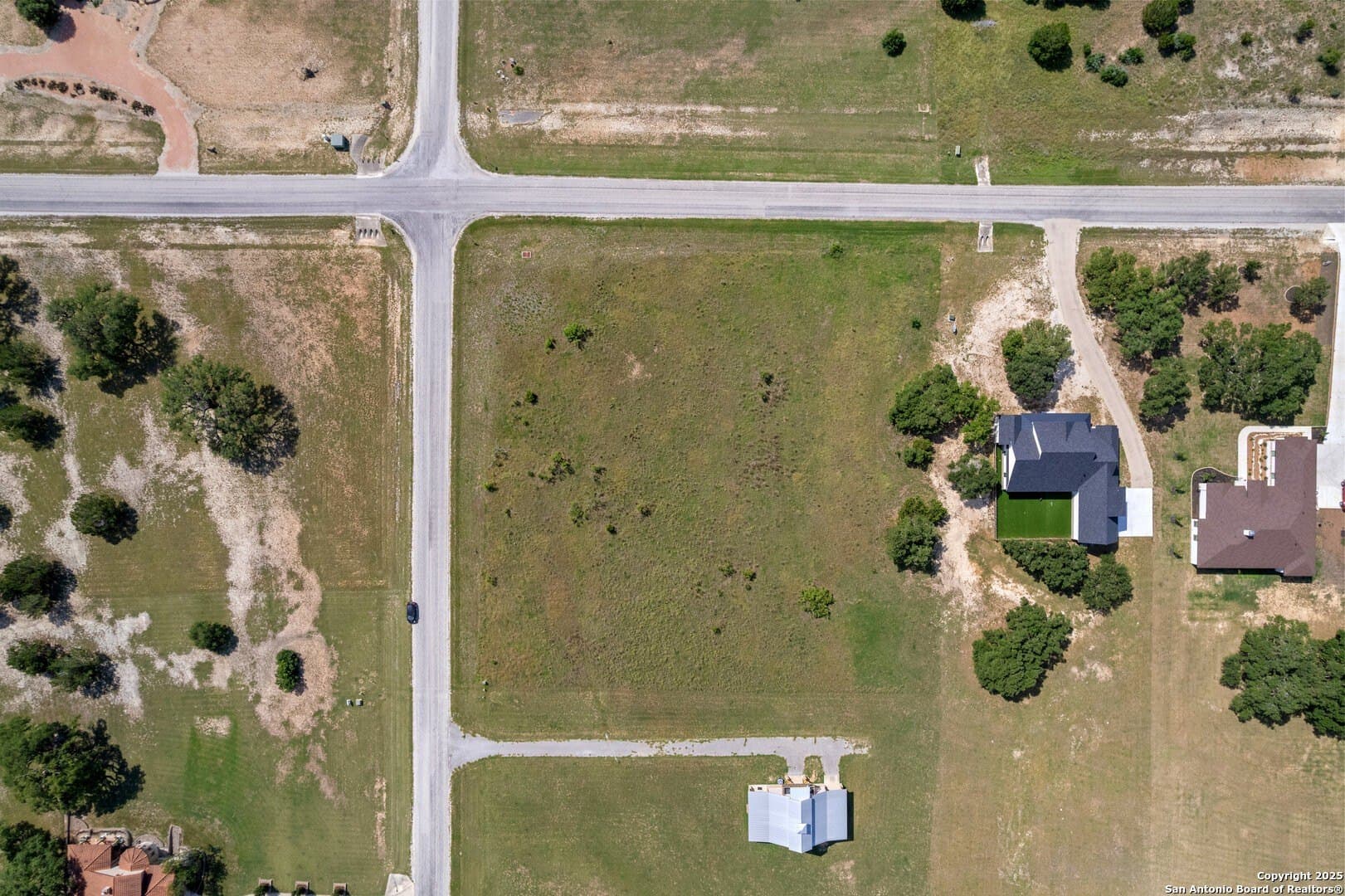 2 acres in Bandera County - photo 13