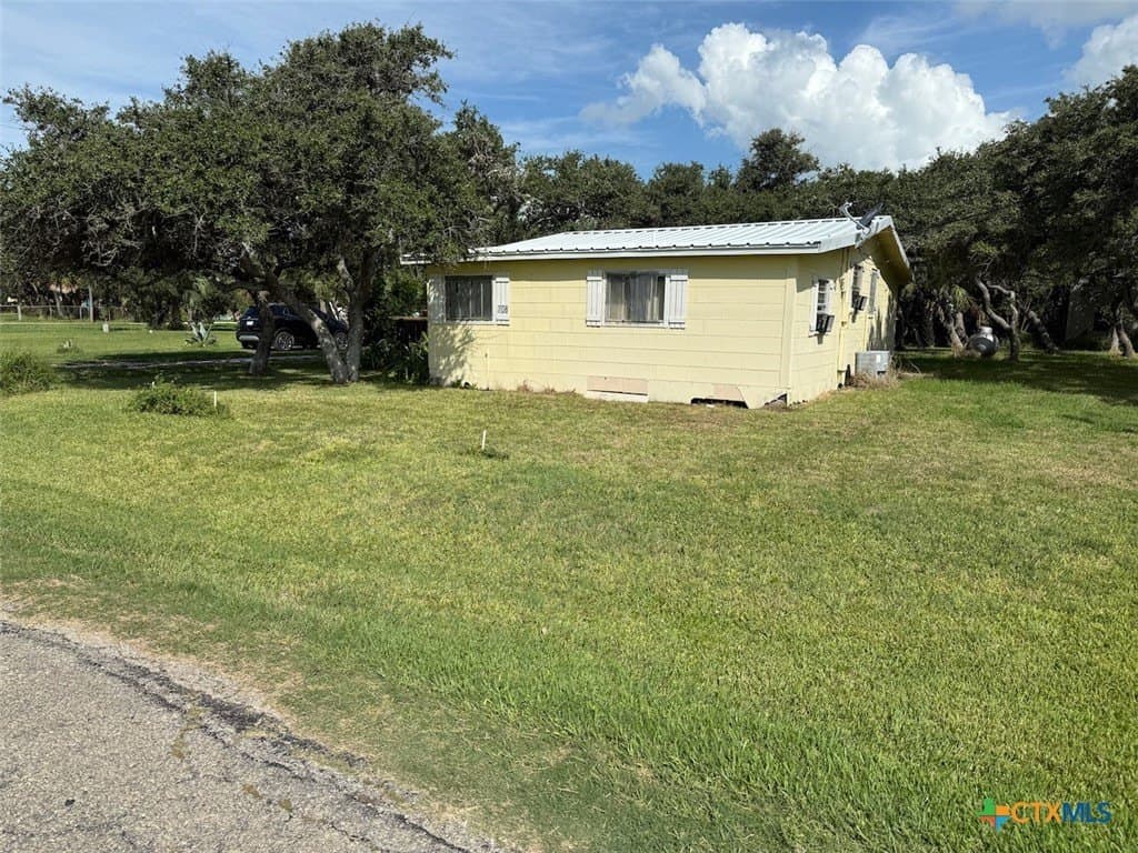 0.32 acres in Calhoun County gallery image 2