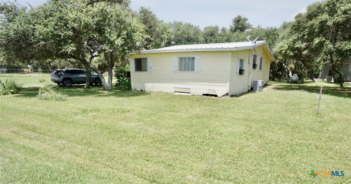 0.32 acres in Calhoun County - photo 7