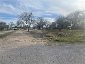 0.93 acres in Tarrant County gallery image 4