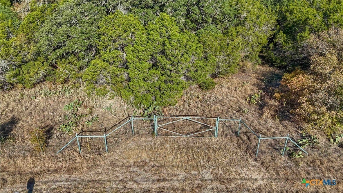 6.07 acres in Hays County gallery image 2