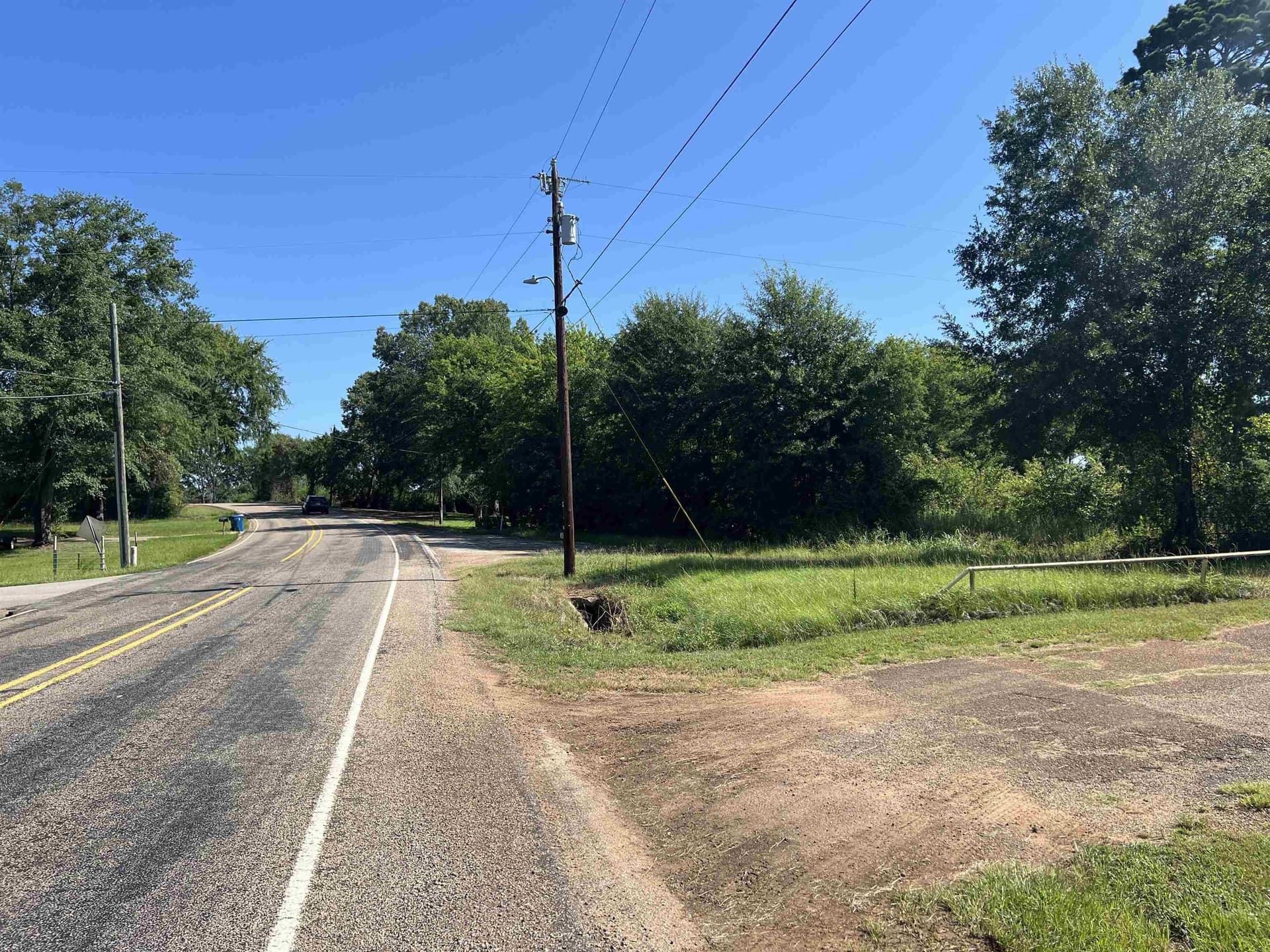 12.63 acres in Smith County gallery image 2