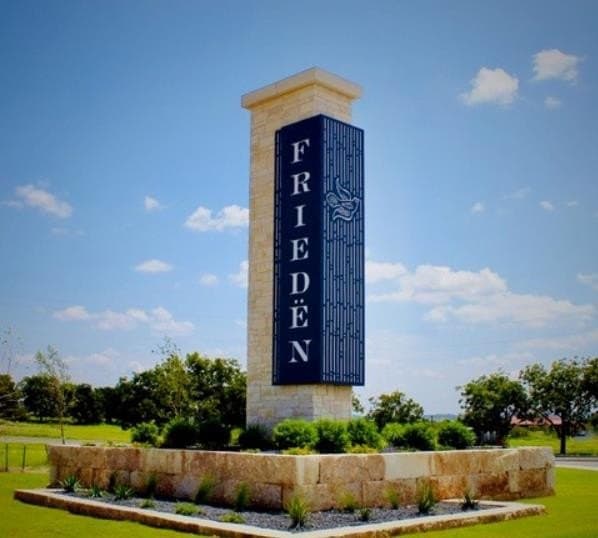 0.6 acres in Gillespie County - photo 2