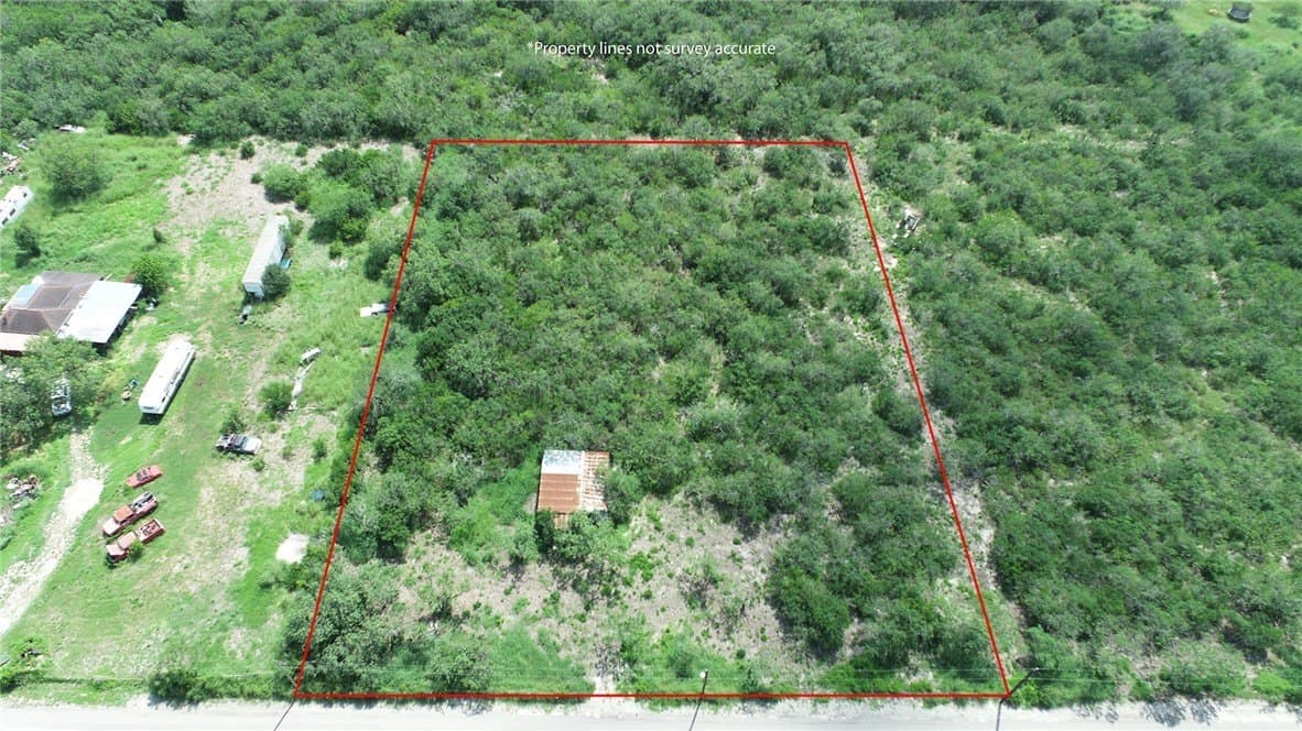 2 acres in Bee County