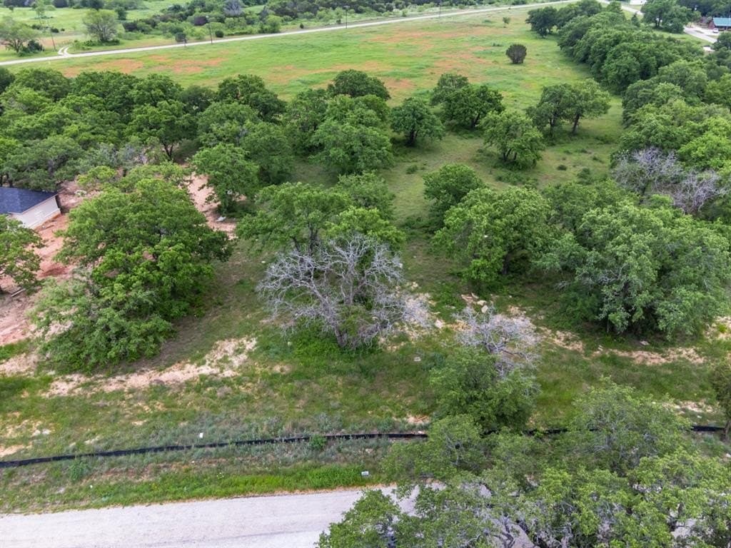 1.15 acres in Hood County
