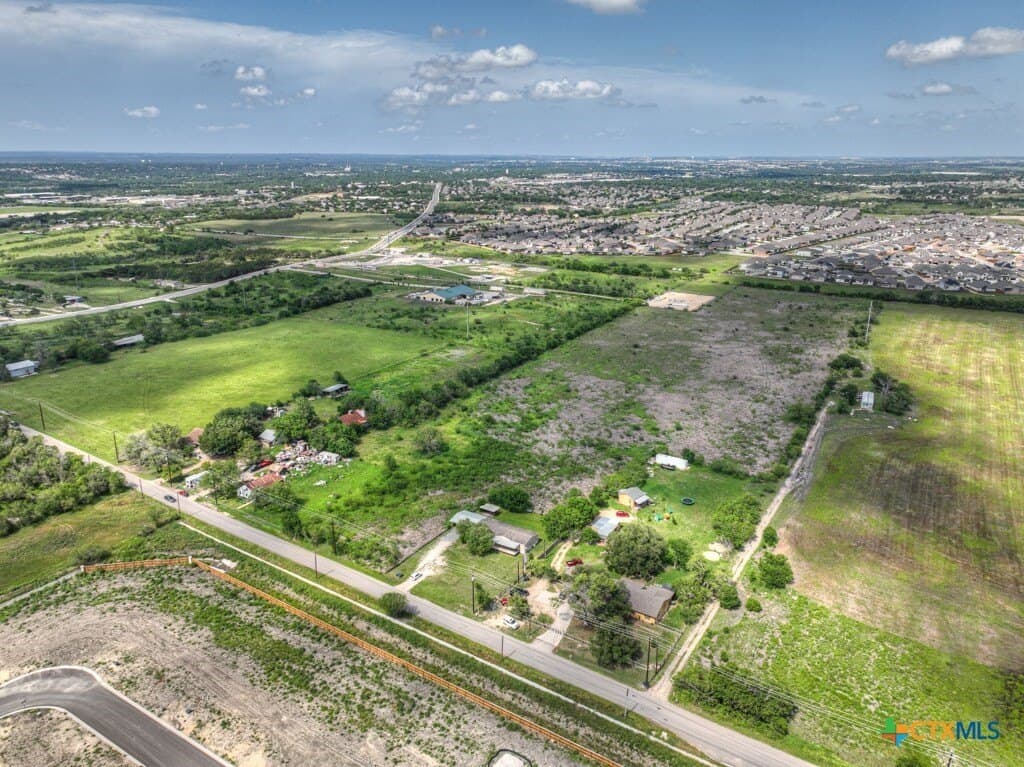 18.56 acres in Comal County gallery image 3