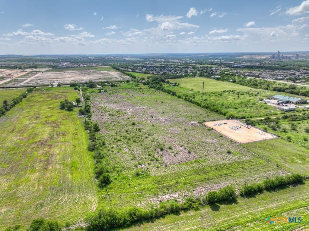 18.56 acres in Comal County featured view