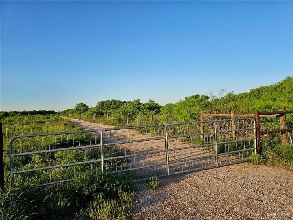 10.23 acres in Hidalgo County
