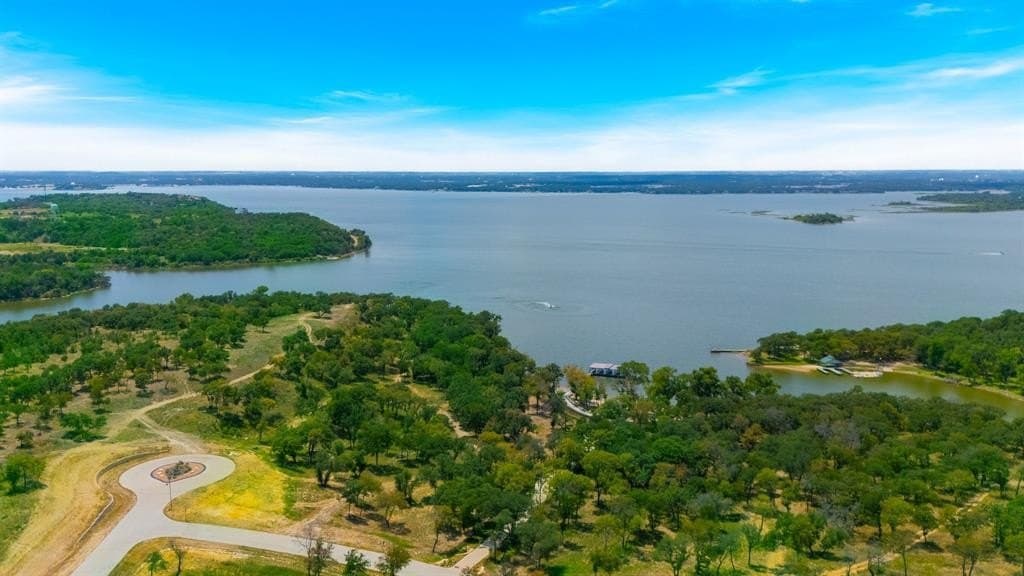2.01 acres in Tarrant County gallery image 2