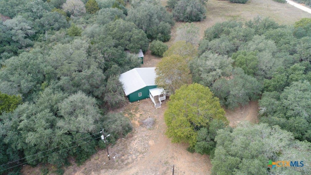 10.93 acres in Gonzales County gallery image 4