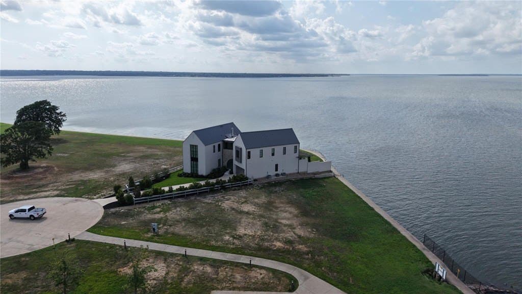 0.21 acres in Henderson County featured view