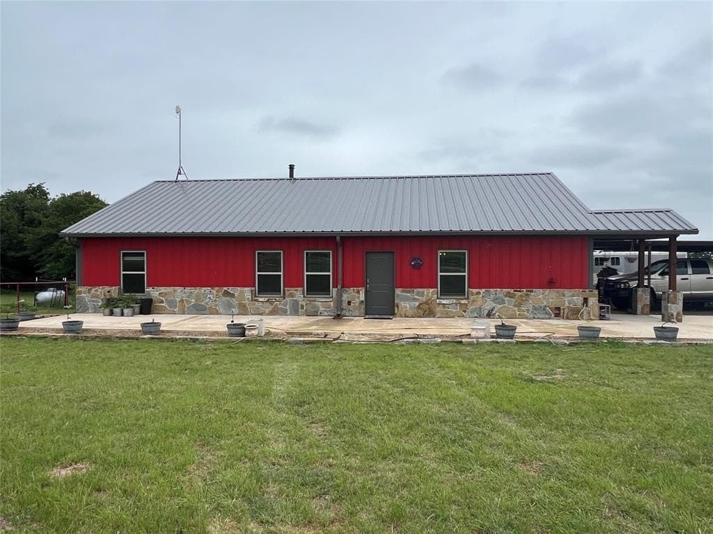 13 acres in Parker County
