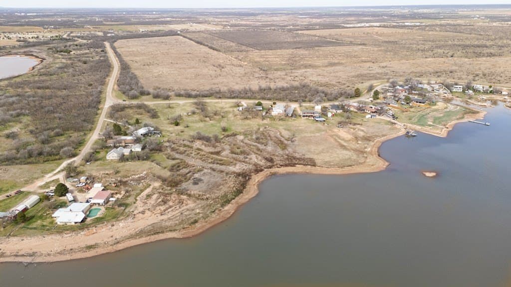 1.06 acres in Jones County - photo 13