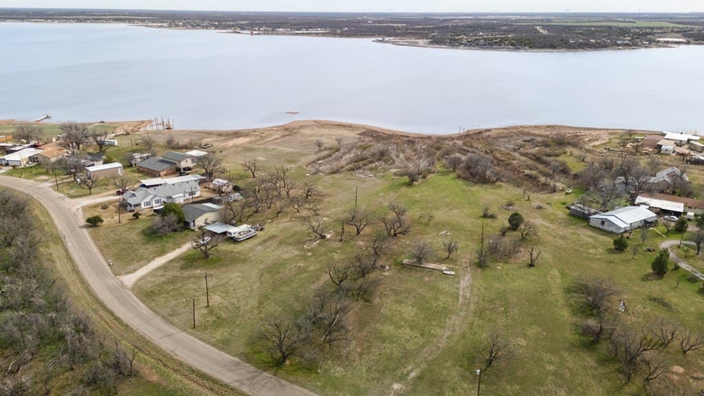1.06 acres in Jones County - photo 7