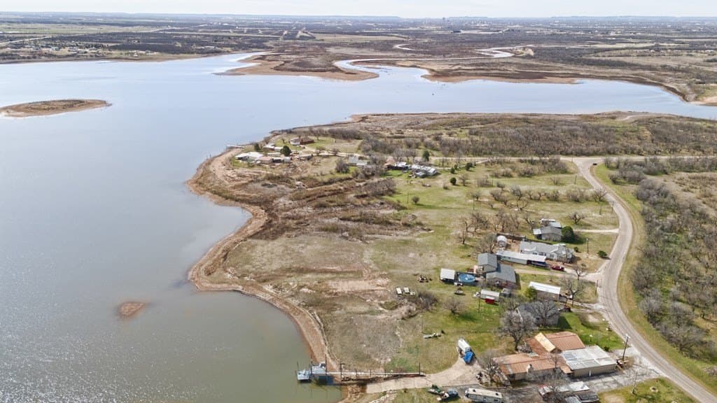 1.06 acres in Jones County - photo 8