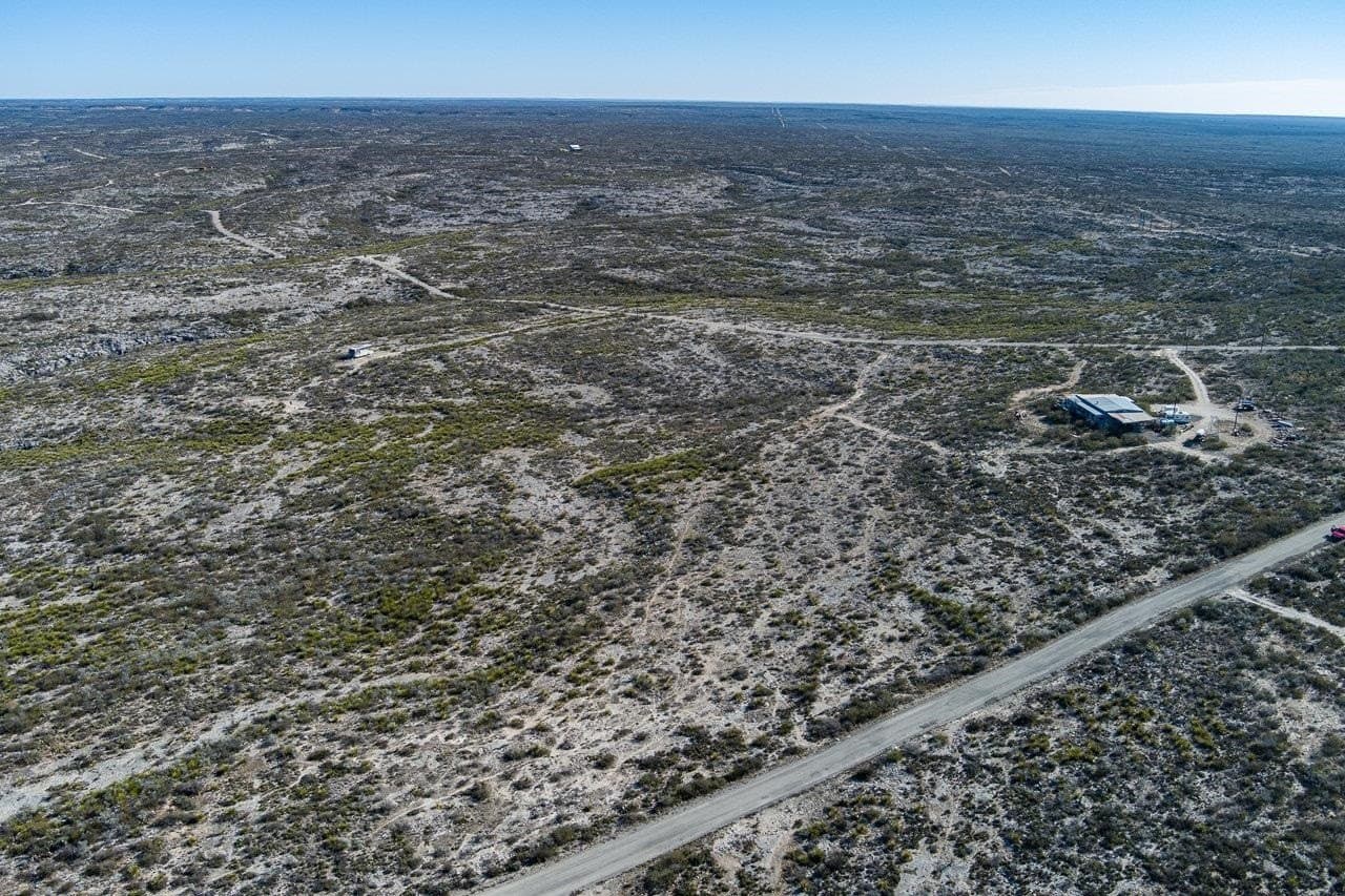 15.83 acres in Val Verde County gallery image 4