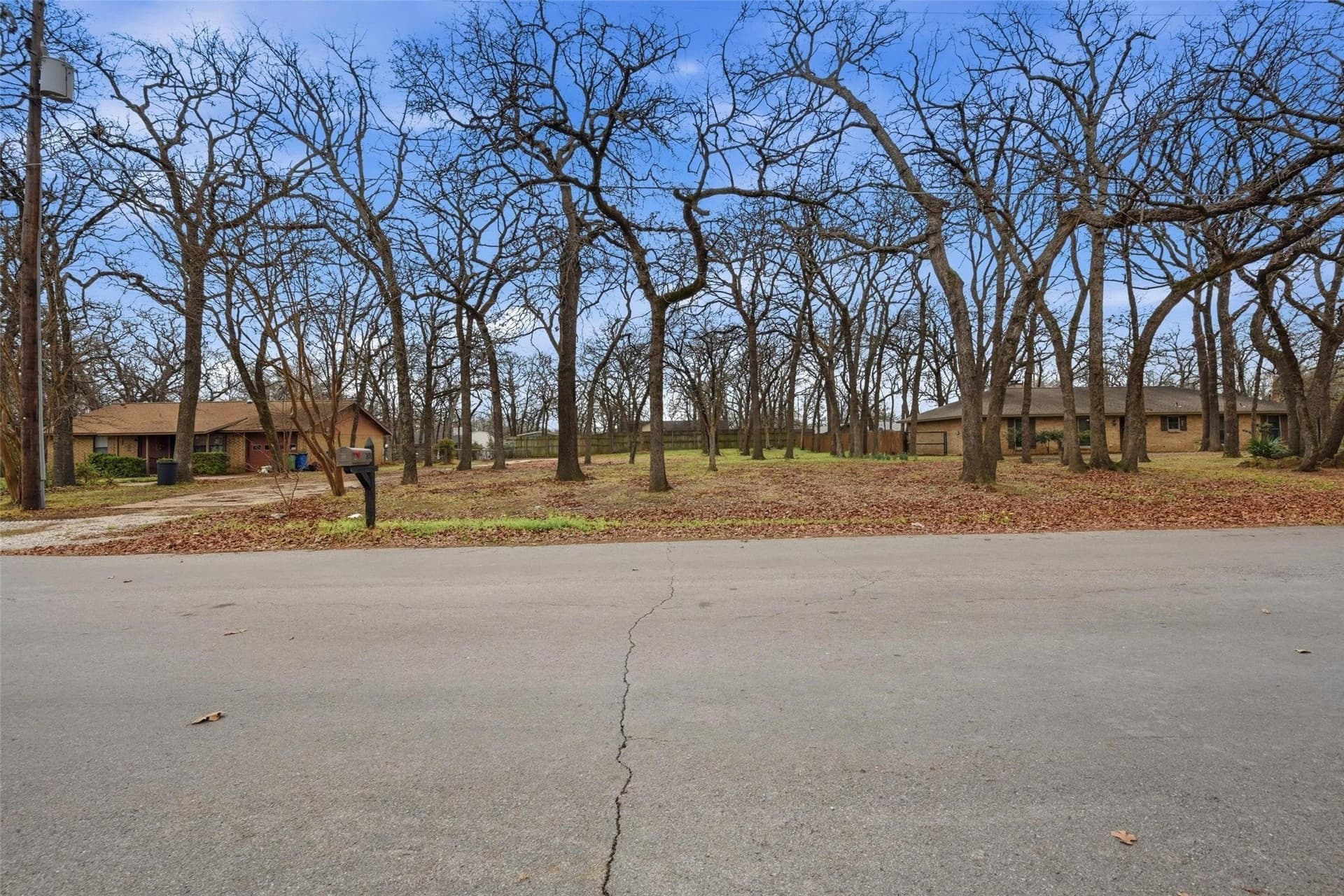 0.39 acres in Denton County - photo 8