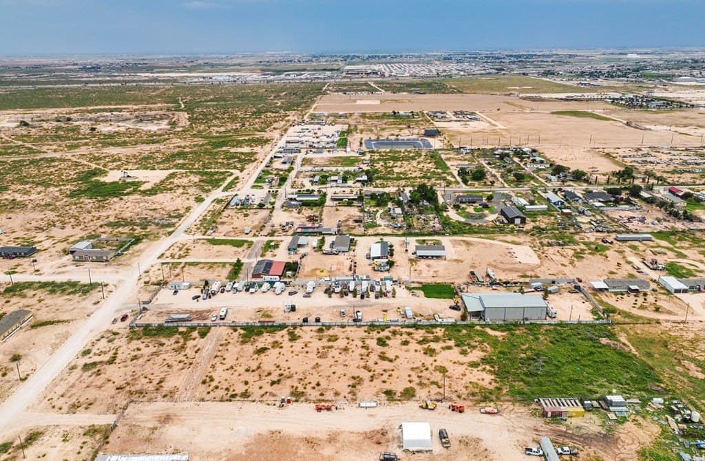 2.97 acres in Midland County gallery image 2