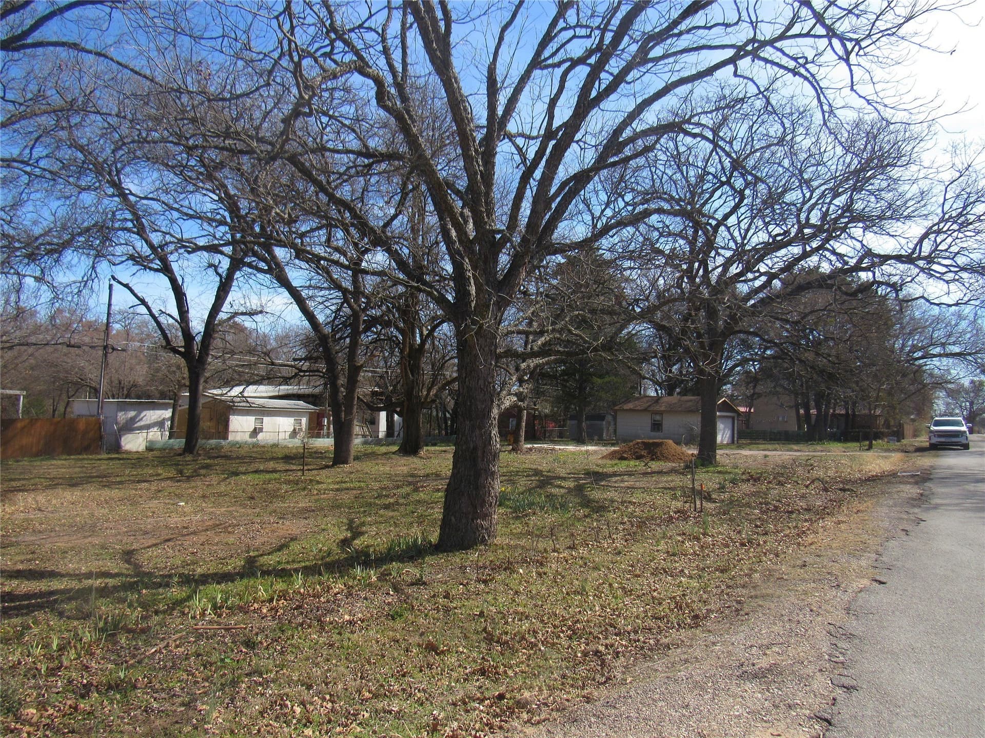 0.69 acres in Grayson County - photo 16