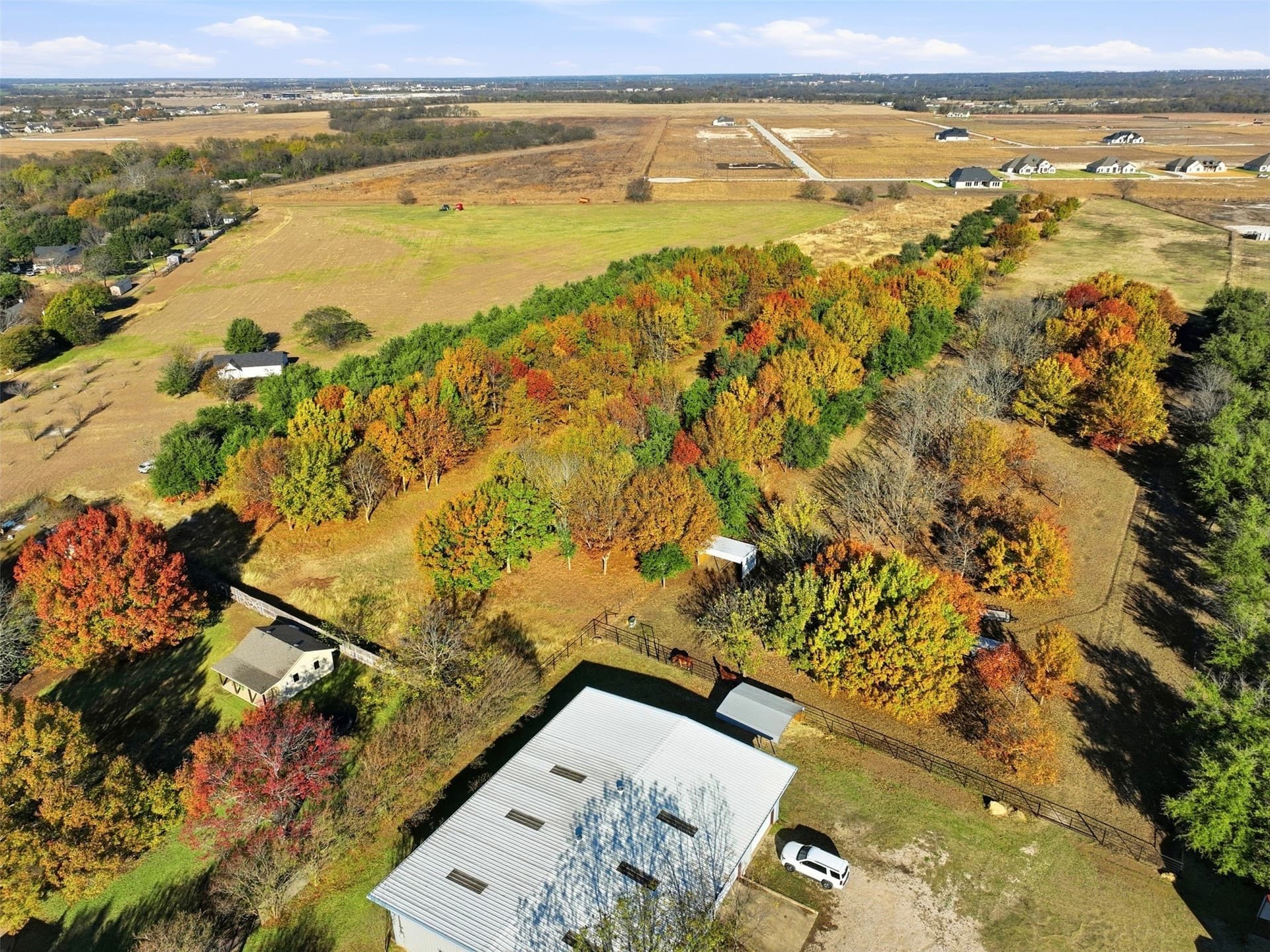 7.87 acres in Ellis County - photo 16