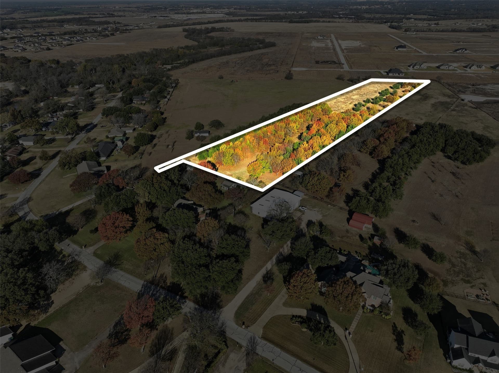 7.87 acres in Ellis County featured view