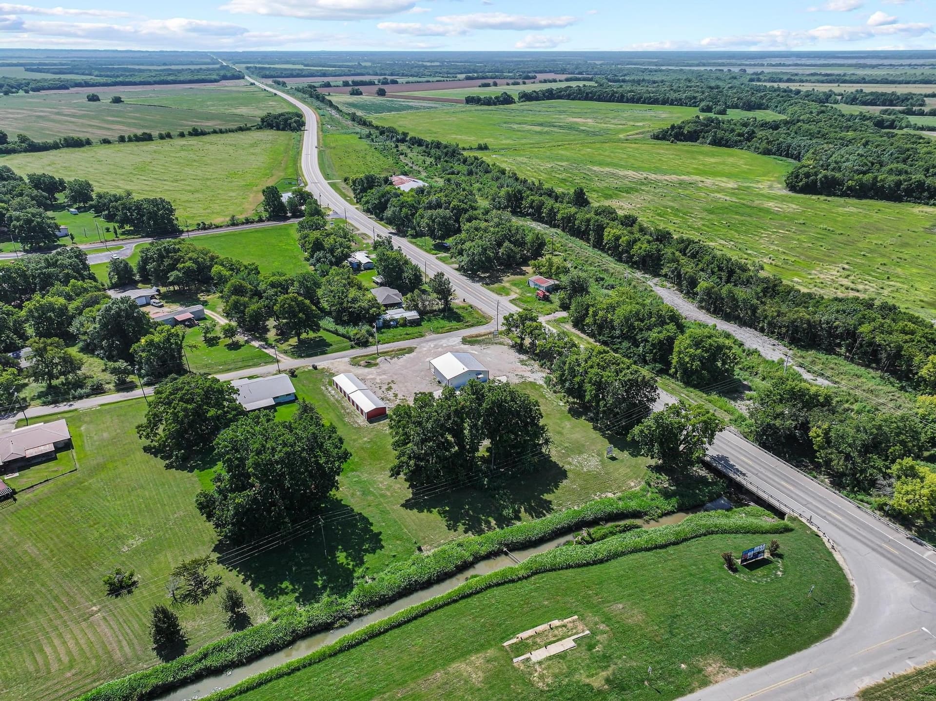 1.8 acres in Lamar County - photo 4