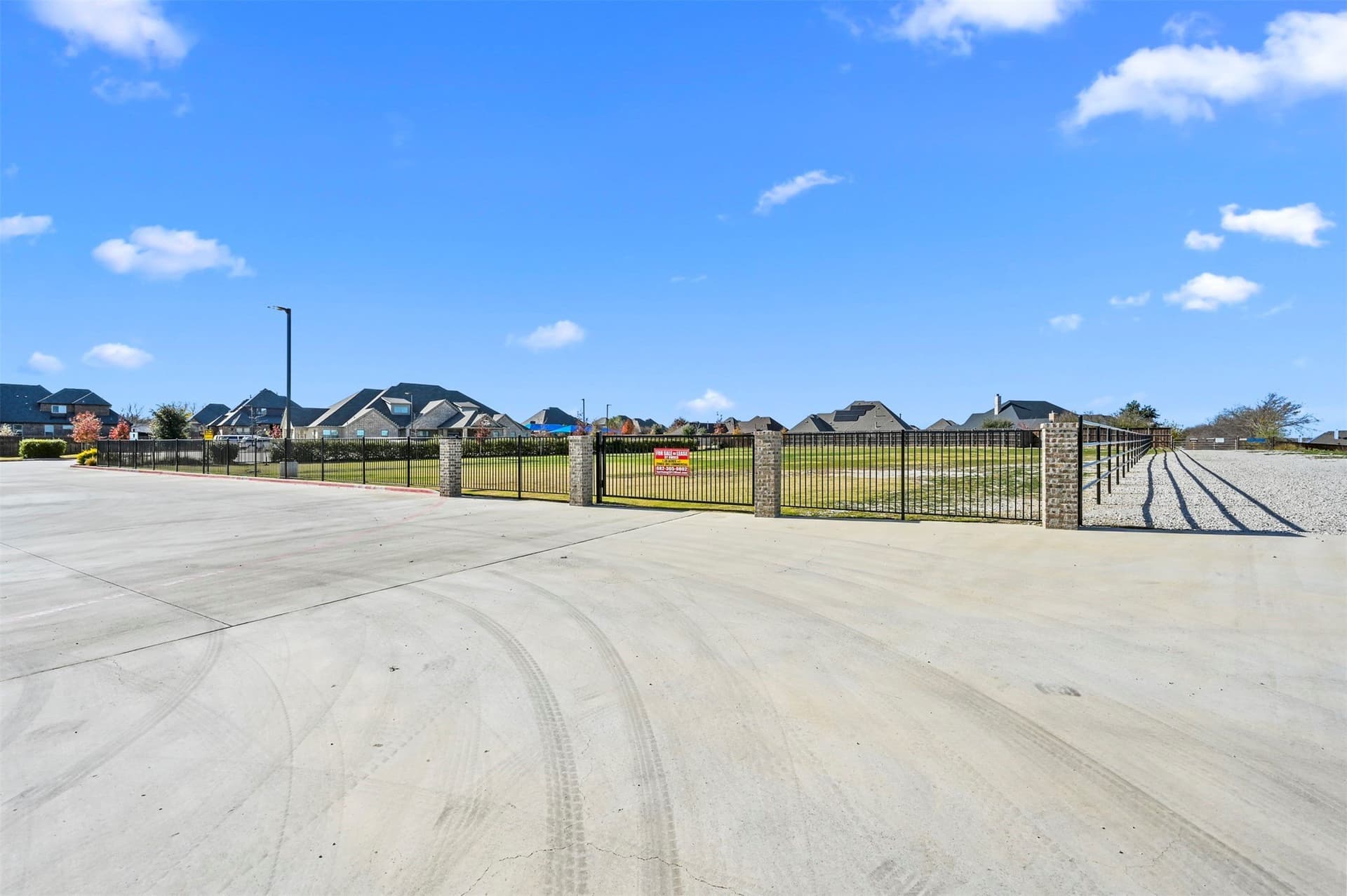 1.28 acres in Tarrant County - photo 22