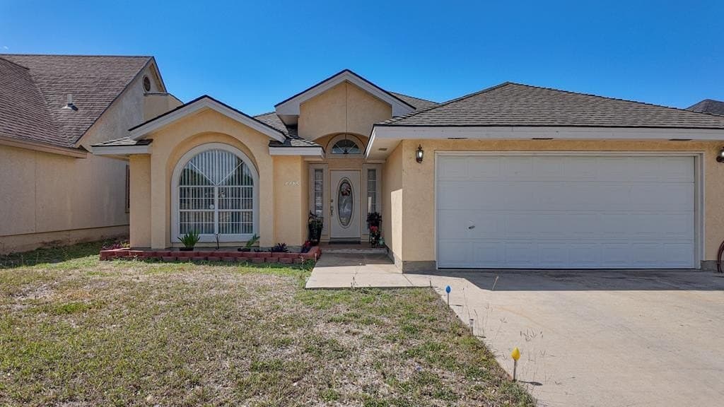 5,750 acres in Maverick County gallery image 2