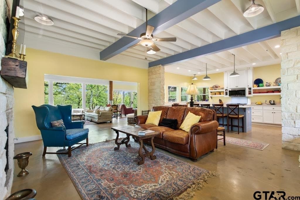 14.34 acres in Smith County gallery image 3