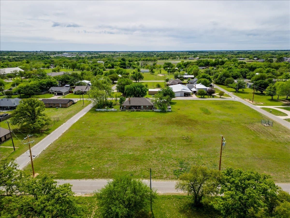 0.21 acres in Hood County gallery image 3