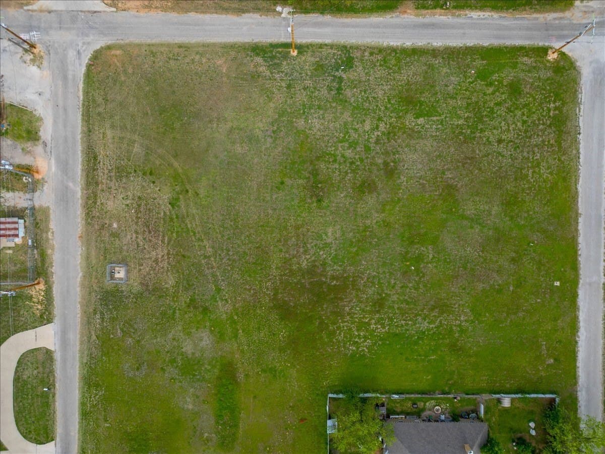 0.21 acres in Hood County - photo 10