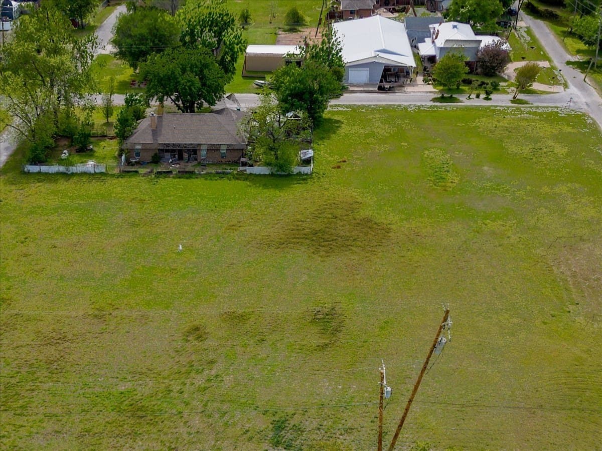 0.21 acres in Hood County gallery image 4