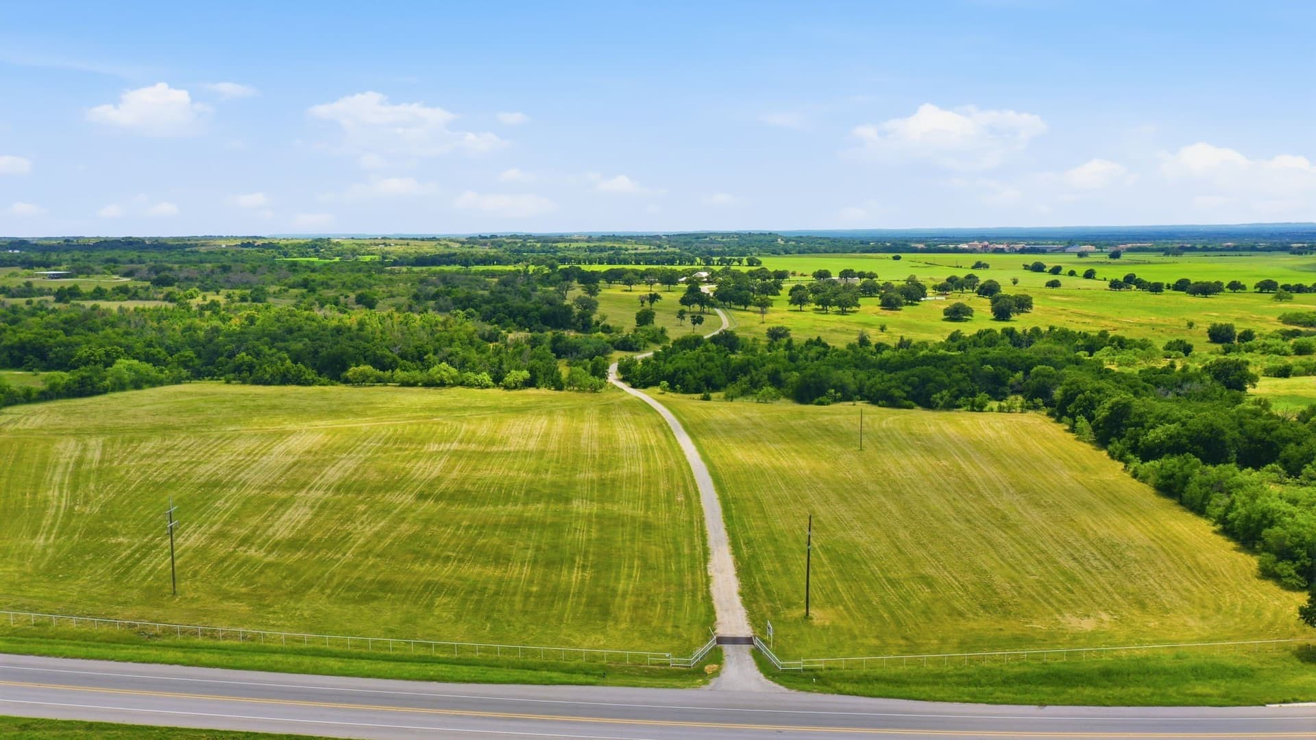 83.92 acres in Comanche County - photo 3