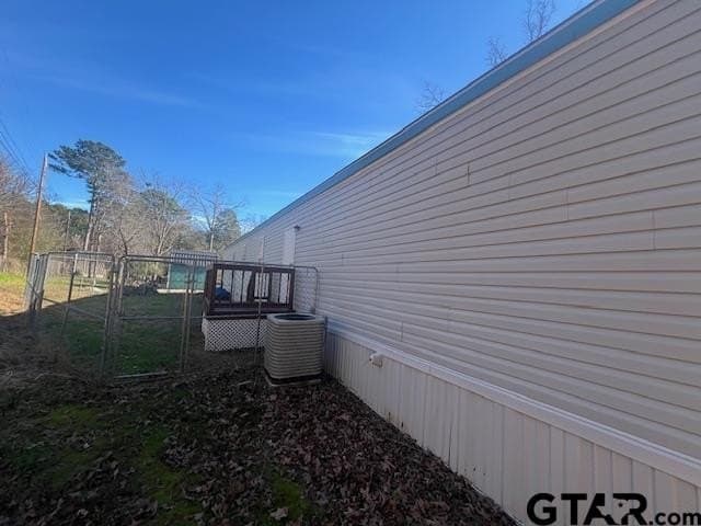 881 acres in Smith County - photo 6