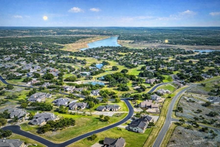 0.31 acres in Travis County gallery image 3