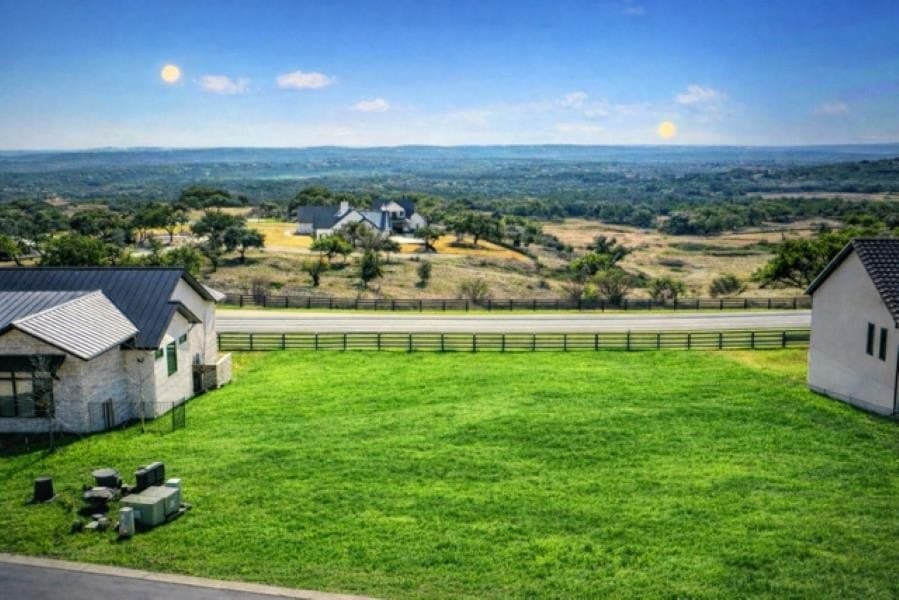 0.31 acres in Travis County gallery image 2