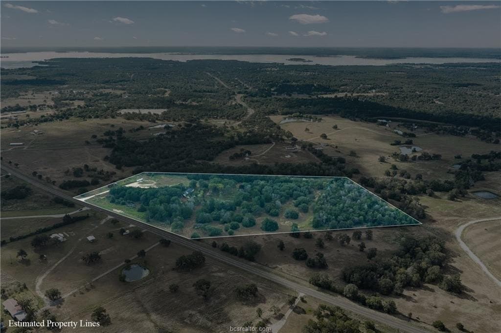 20.59 acres in Burleson County - photo 23