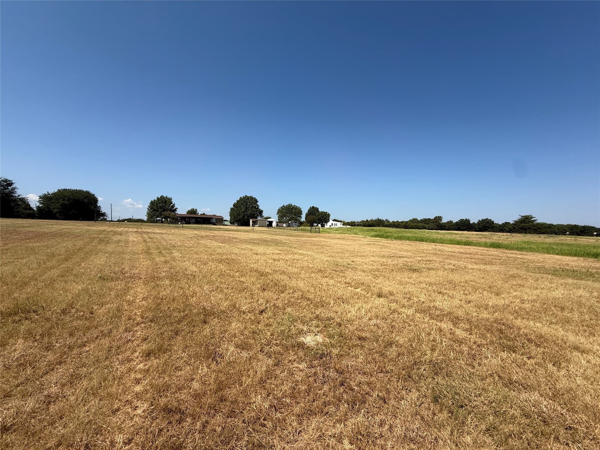 3.81 acres in Navarro County - photo 29