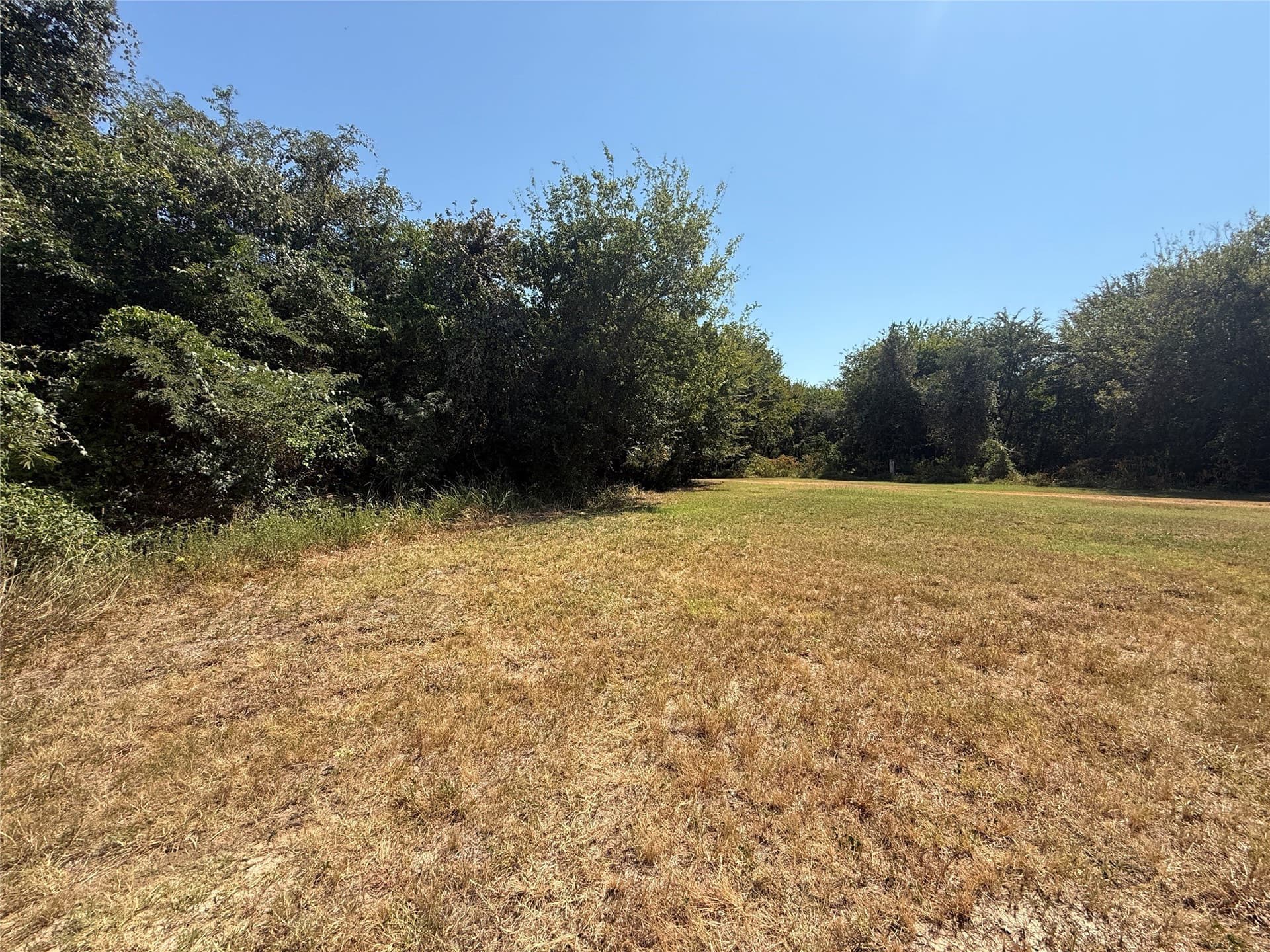 3.81 acres in Navarro County - photo 32
