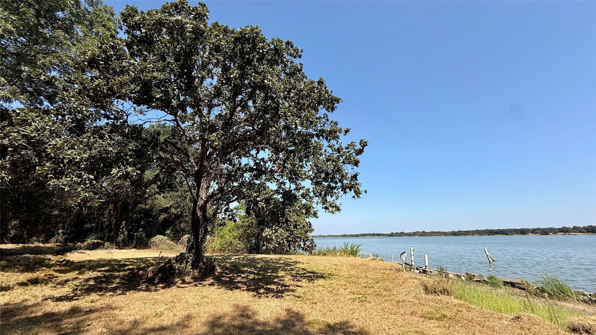 3.81 acres in Navarro County - photo 5