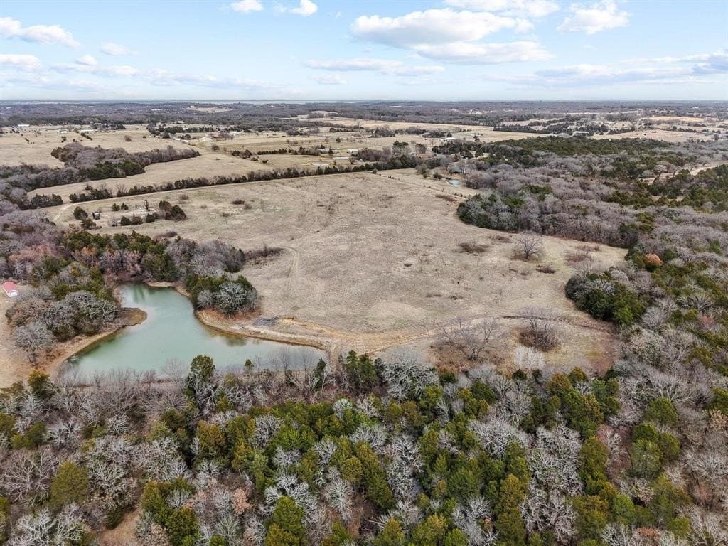 50.5 acres in Grayson County