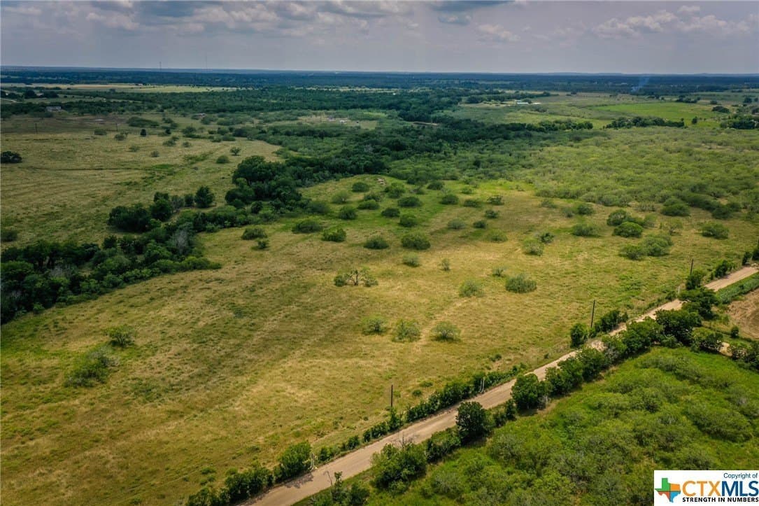 10.01 acres in Gonzales County - photo 24