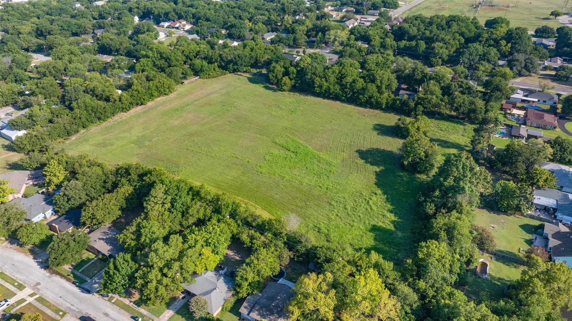 8.04 acres in Cooke County