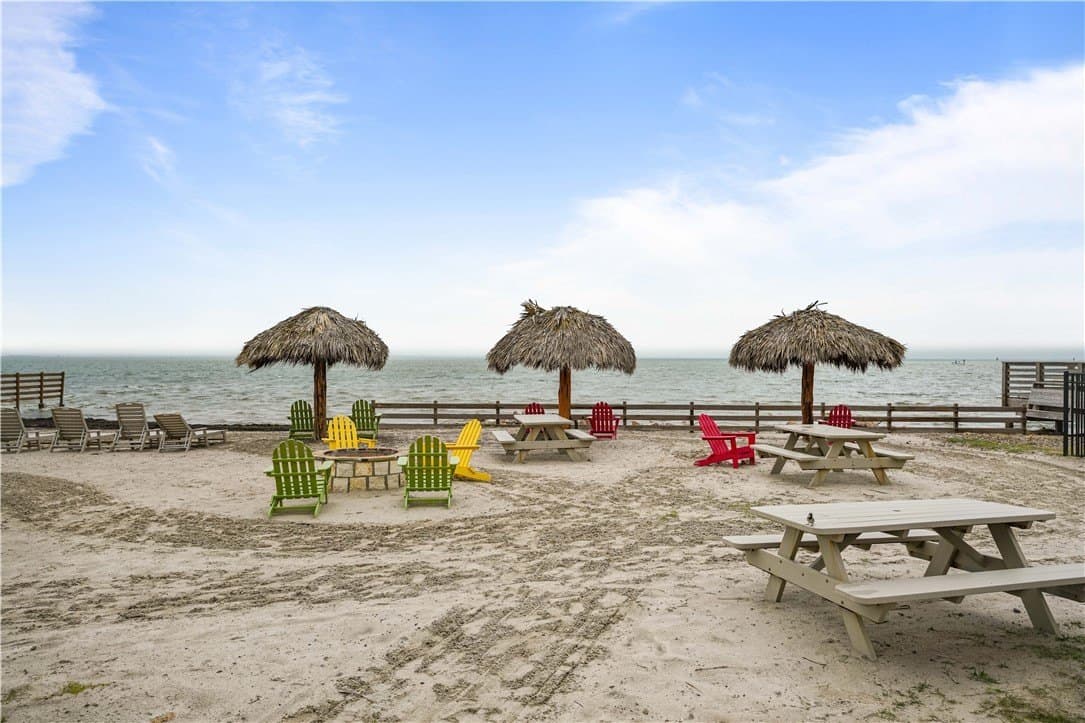 0.05 acres in Nueces County - photo 17