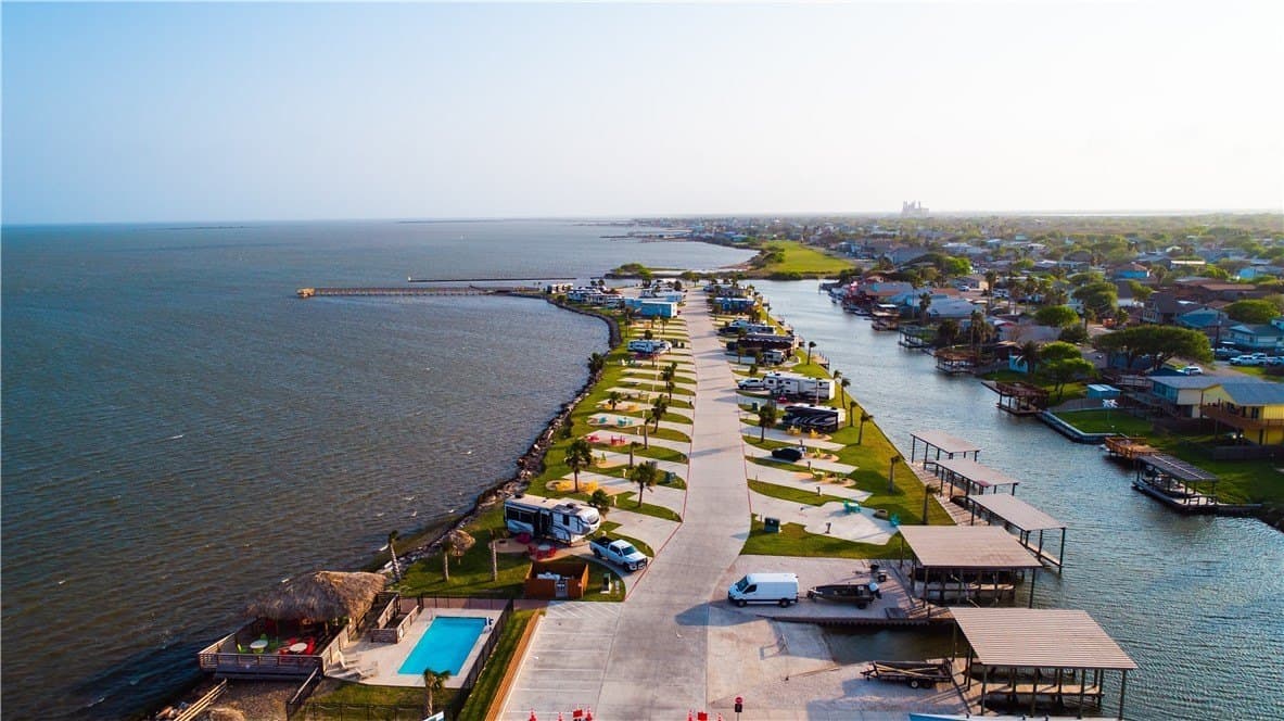 0.05 acres in Nueces County - photo 2